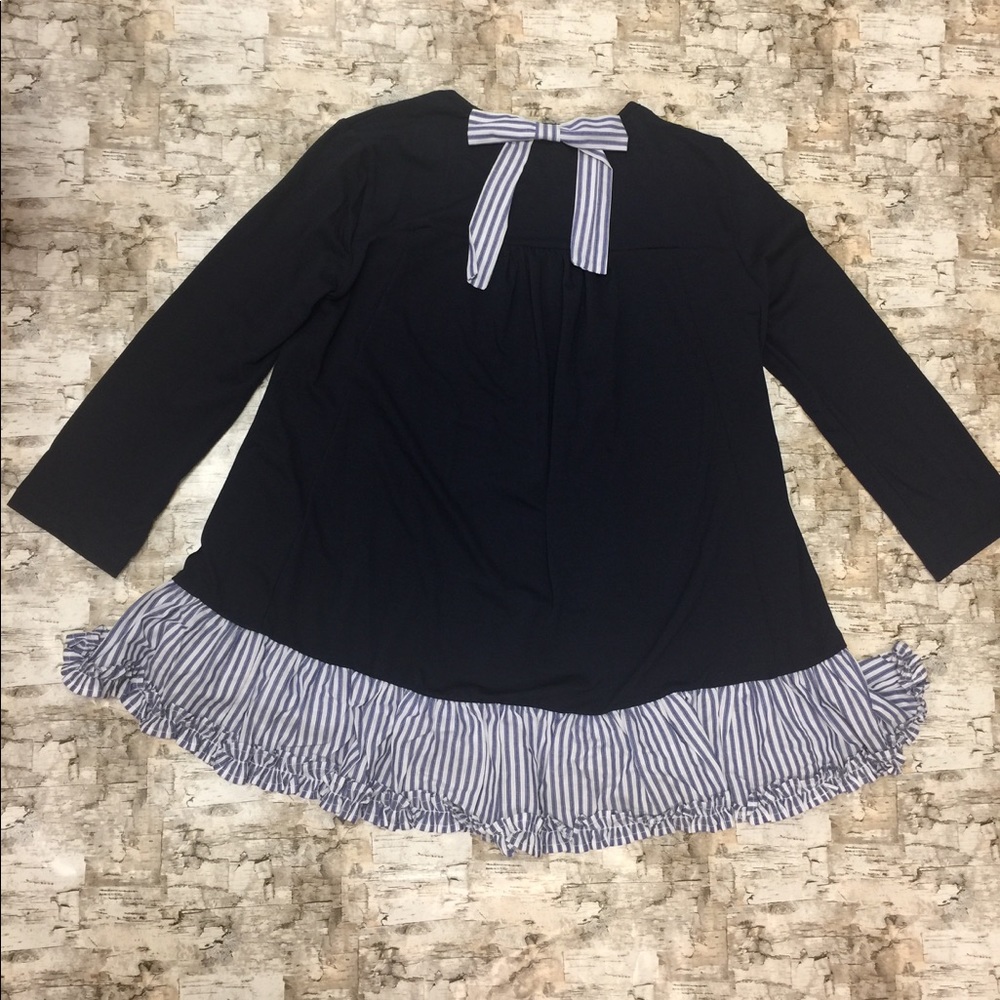 Entro Twirl Tunic Top